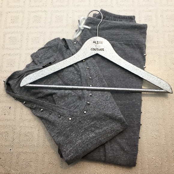 2-Piece Monrow Studded Tee & Jogger Set - Picture 6 of 8